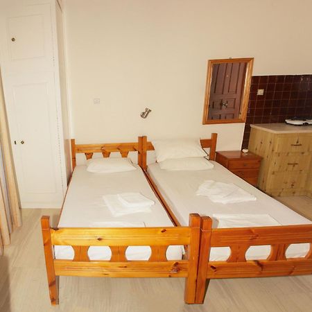 Aristidis Apartment Galissas Exterior photo