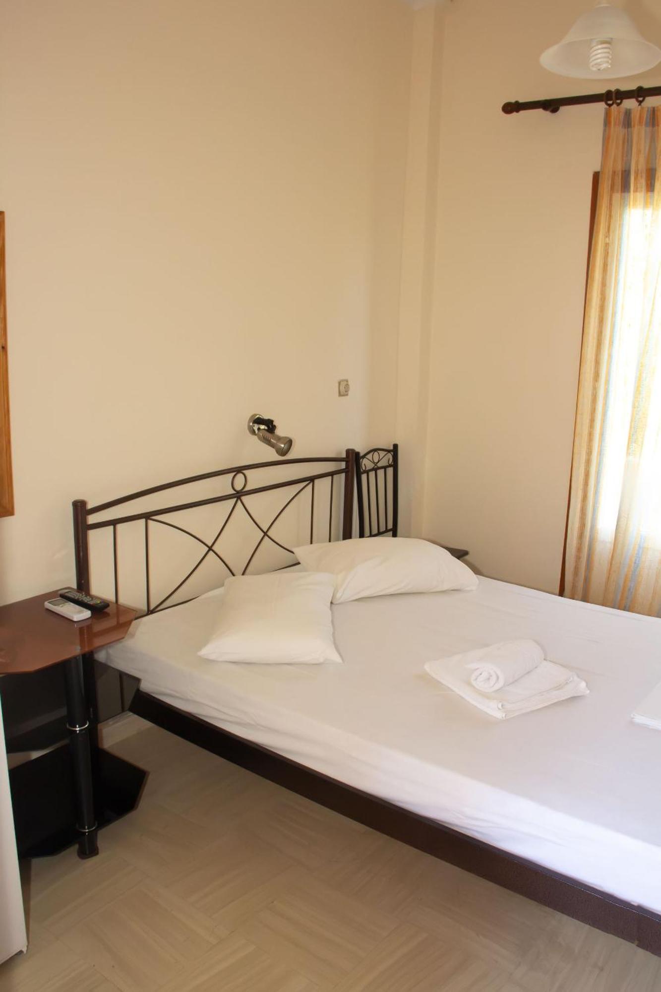 Aristidis Apartment Galissas Exterior photo