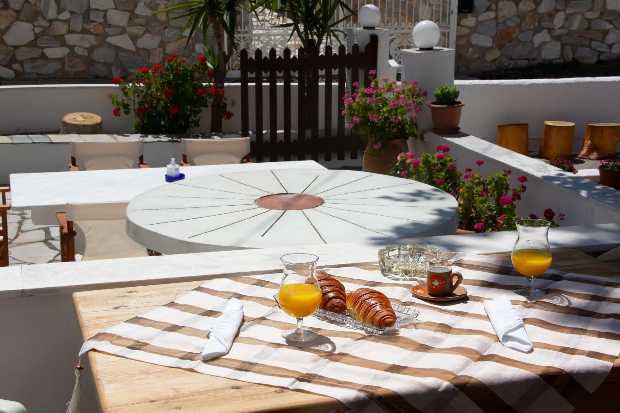 Aristidis Apartment Galissas Exterior photo